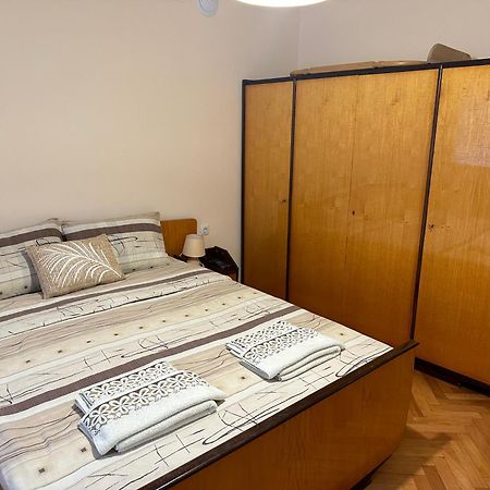 Дом Тодор И Тота Мутевски Troyan  Esterno foto